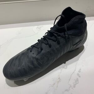 Nike Phantom Luna 2 Elite FG Shadow Pack soccer cleats